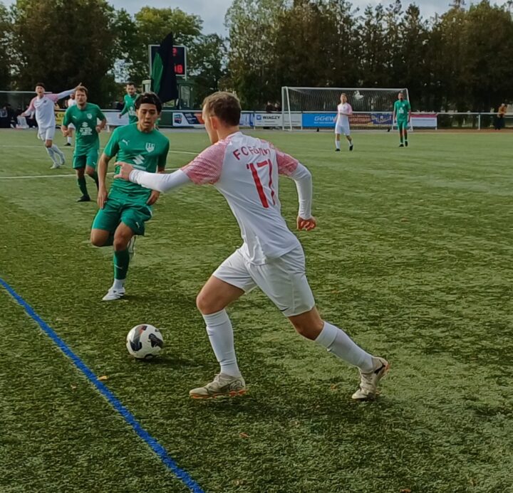 Knappe, unglückliche Heimniederlagen trüben die Stimmung beim FCA – Elferfestival beim Spiel der 1a und ein lupenreiner Hattrick beim Spiel der 1c